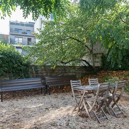 Spacious And Quiet With Shared Garden Issy-les-Moulineaux