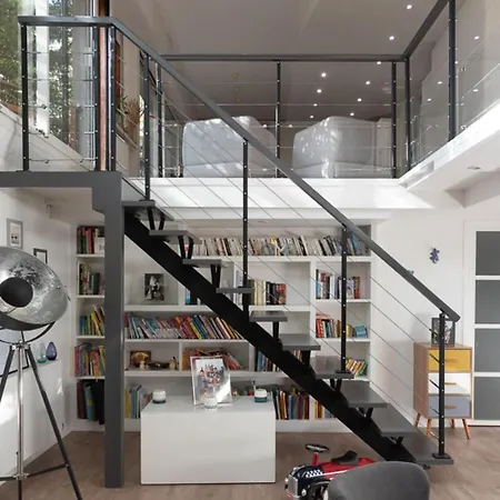 Spacious And Quiet With Shared Garden * Issy-les-Moulineaux