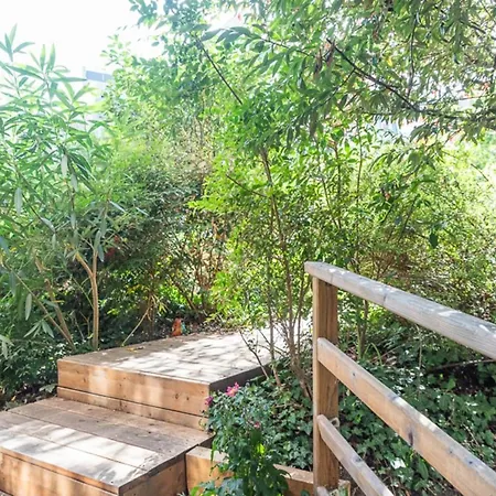 Spacious And Quiet With Shared Garden Issy-les-Moulineaux